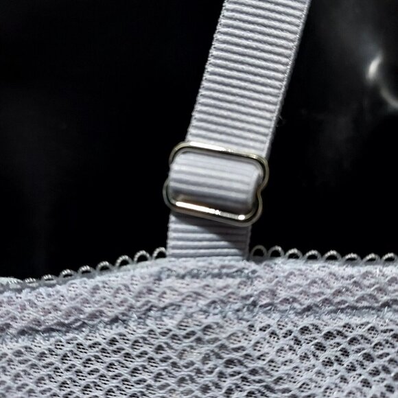 Victoria's Secret Dream Angel Lace Bra Bralette Pink Gray Lavender, Size 36C - Picture 8 of 13